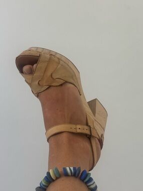 Free people wooden/leather platform heels